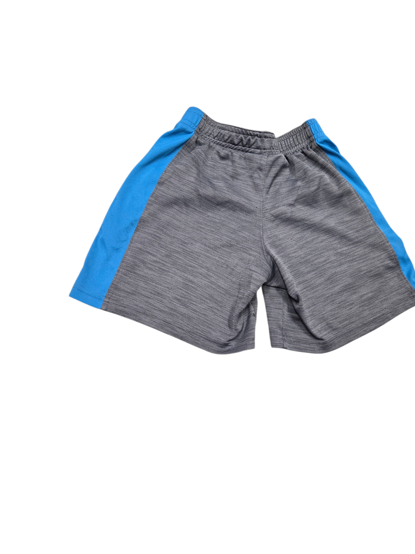 6ans Short sport UNDER ARMOUR *imp