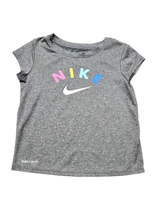 5ans Tshirt sport NIKE