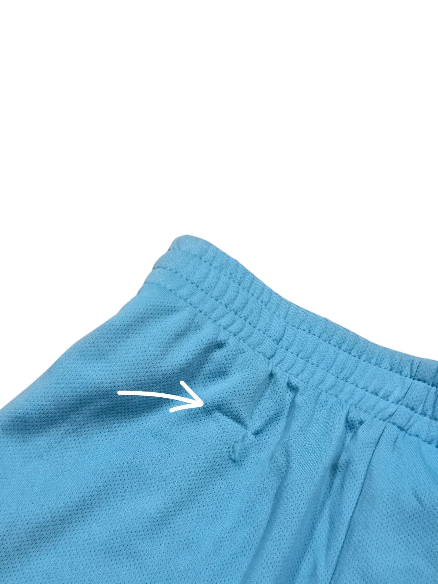 NEUF 4ans Short sport NIKE