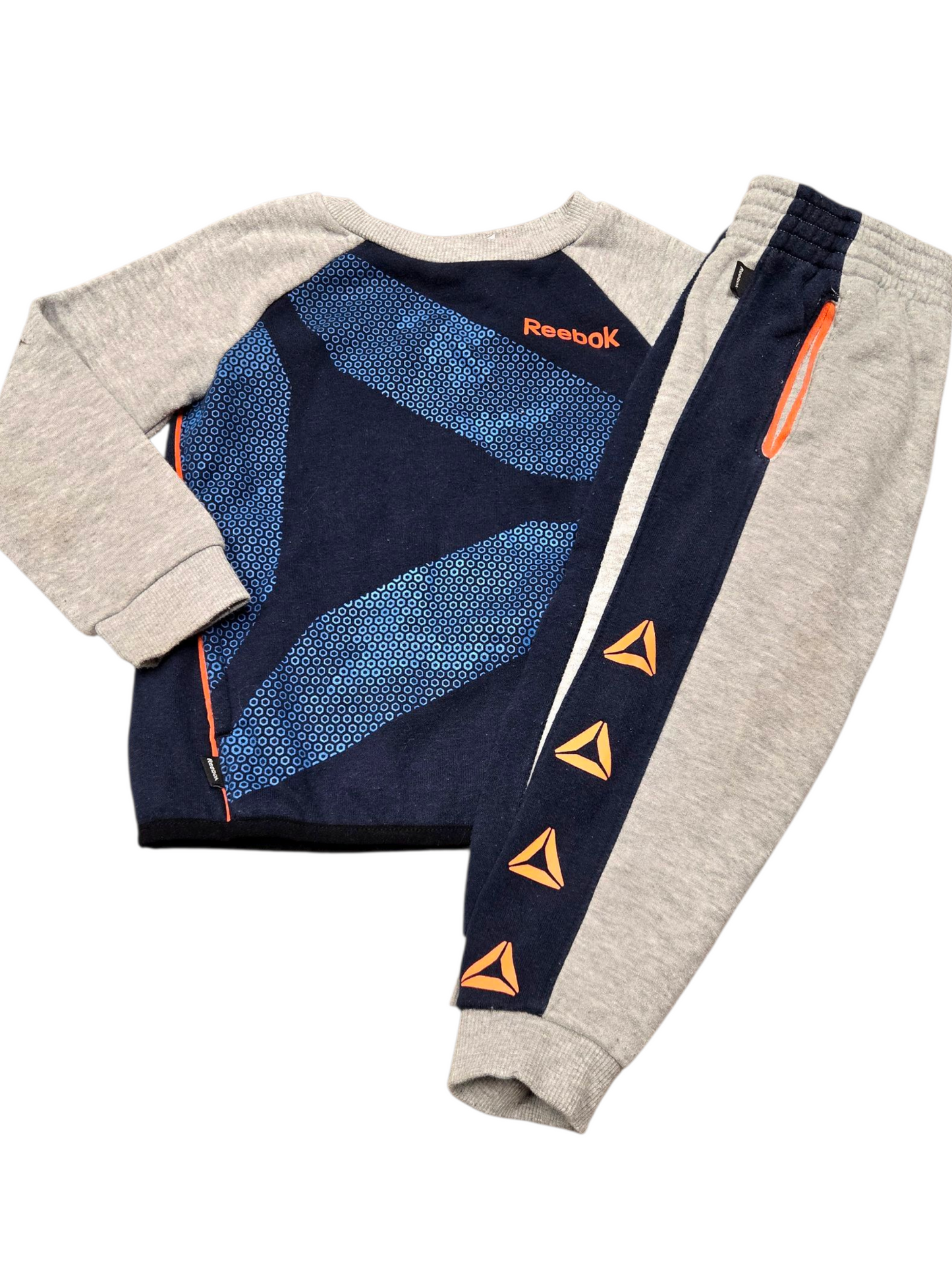 3ans ensembke REEBOK *IMP
